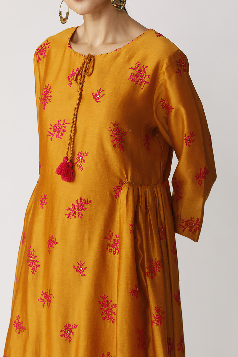 Somi Embroidered Tunic Dress